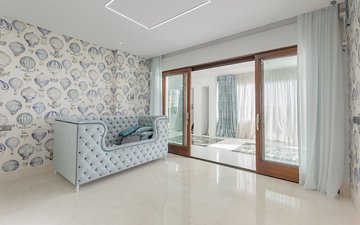 Property slide 10