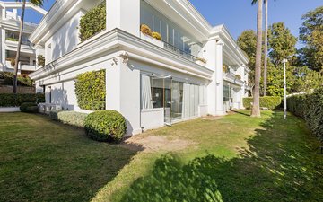 Property slide 21