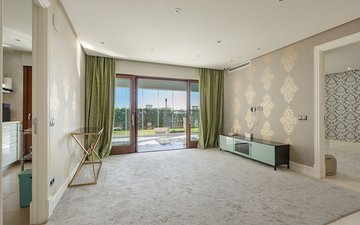 Property slide 5