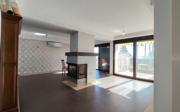 Property slide 8