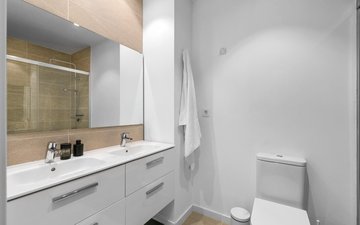 Property slide 18