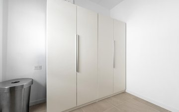 Property slide 20