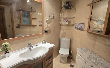 Property slide 22