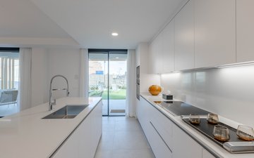 Property slide 10