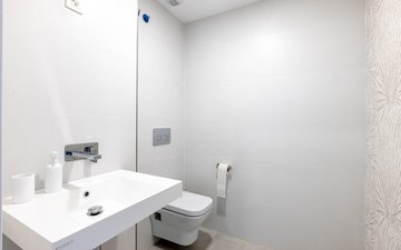 Property slide 20
