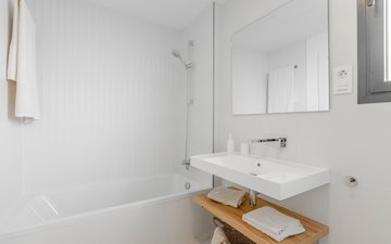 Property slide 31