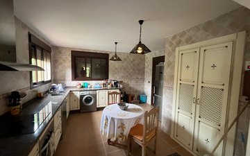 Property slide 14