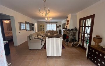 Property slide 15