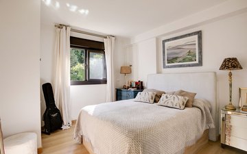 Property slide 7