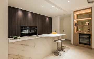 Property slide 48