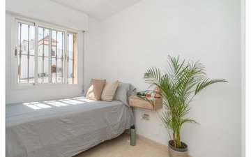 Property slide 15