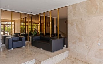 Property slide 7