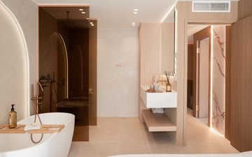 Property slide 24
