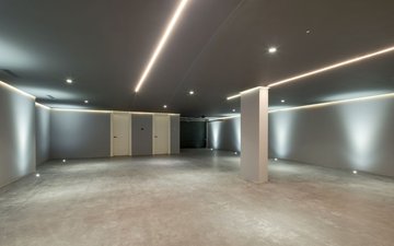 Property slide 23
