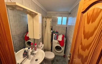Property slide 22