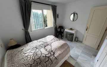 Property slide 22