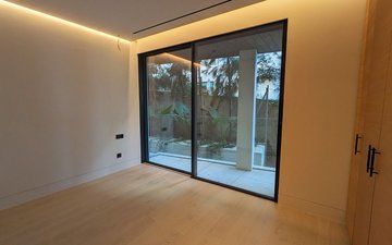 Property slide 24