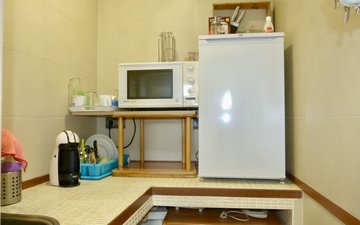 Property slide 14