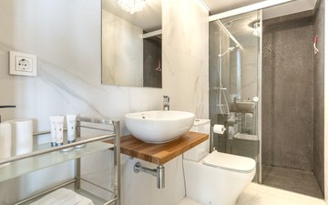 Property slide 20
