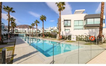 Property slide 21