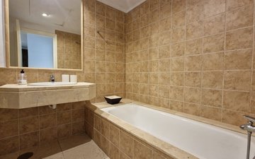 Property slide 15