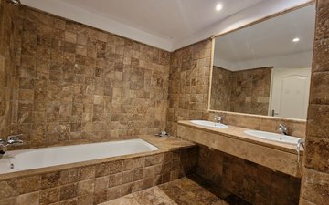 Property slide 21