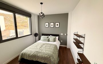 Slajd nieruchomości 23