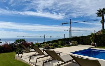 Slajd nieruchomości 7