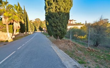 Property slide 10