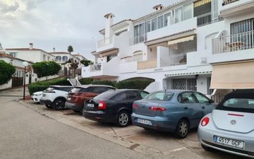 Property slide 25