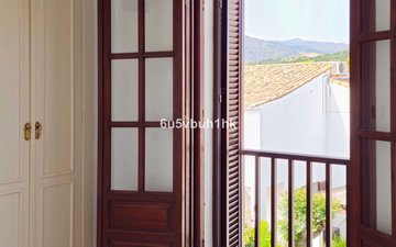 Property slide 15
