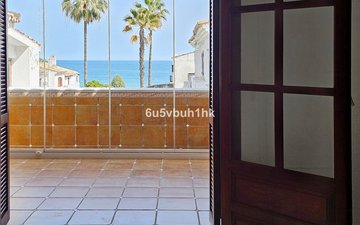 Property slide 21