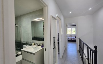 Property slide 8