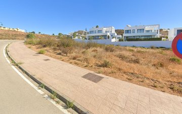 Property slide 10