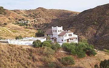 Property slide 14