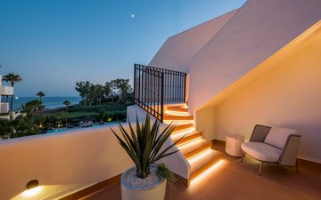 Property slide 44
