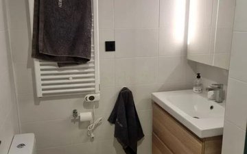 Property slide 19