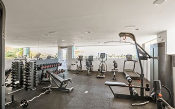 Property slide 18