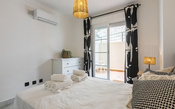 Property slide 22