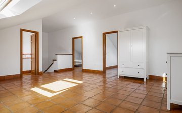Property slide 14