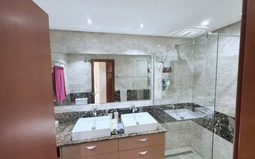 Property slide 20