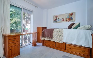 Property slide 18