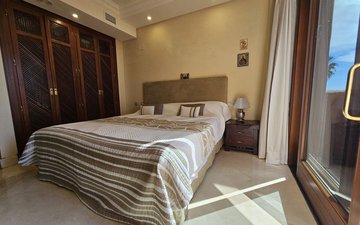 Property slide 18
