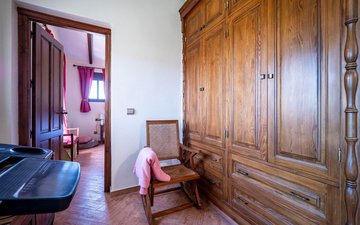 Property slide 10