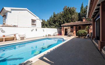 Property slide 19