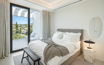 Slajd nieruchomości 20