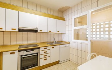 Property slide 7
