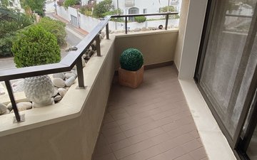 Property slide 16
