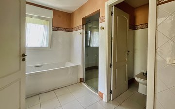 Property slide 20