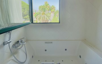 Property slide 21
